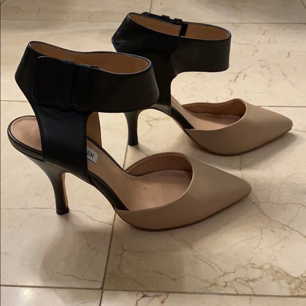 Steve Madden “Swift” size 7